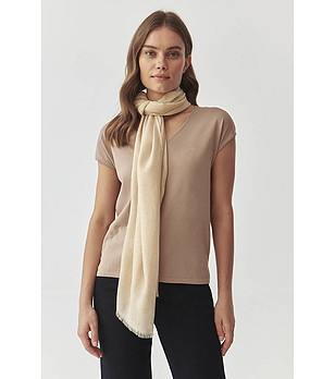 Ленен шал в бежови нюсни Zafina снимка