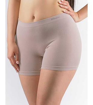 Дамски боксерки в бежов нюанс снимка