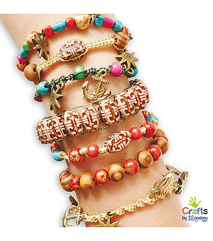 Направи сама 7 гривни с дървени мъниста снимка