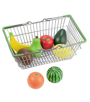 Детска кошница за пазар с плодове снимка