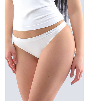 Дамски прашки от бамбукова вискоза в бял цвят снимка