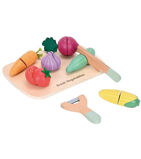Дървени зеленчуци за рязане с дъска снимка