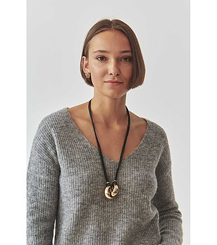 Дамско златисто колие с преплетени пръстени KARLI снимка