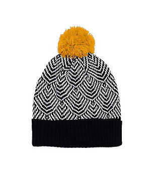 Unisex шапка в черно и бяло с жълт помпон снимка
