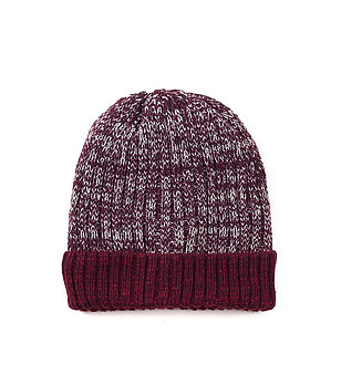 Зимна unisex шапка в меланж на бордо и бяло снимка