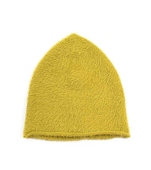 Дамска шапка в цвят горчица снимка