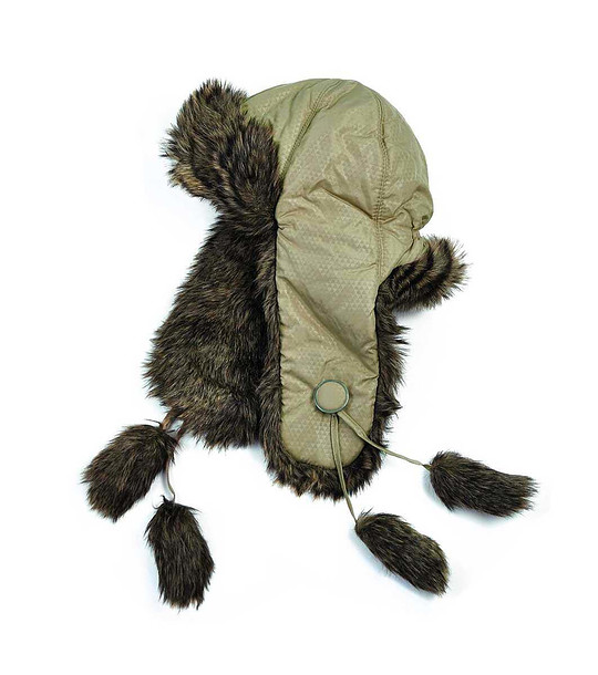 Бежова дамска шапка ушанка снимка