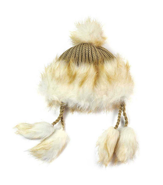 Дамска шапка в светлокафяво с пухчета снимка