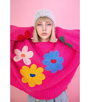 Светлосива дамска шапка снимка