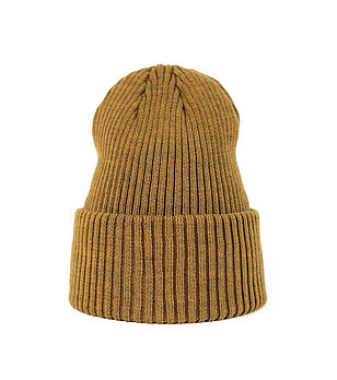 Класическа зимна унисекс шапка в меланж на горчица и бежово снимка