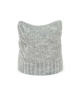 Сива детска шапка с ушички снимка