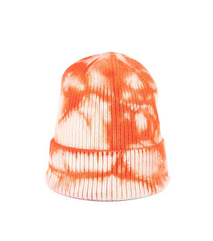 Детска шапка в бяло и оранжево снимка