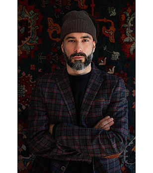 Кафява памучна унисекс зимна шапка снимка