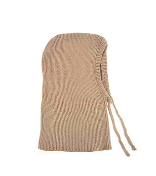 Бежова шапка-качулка снимка