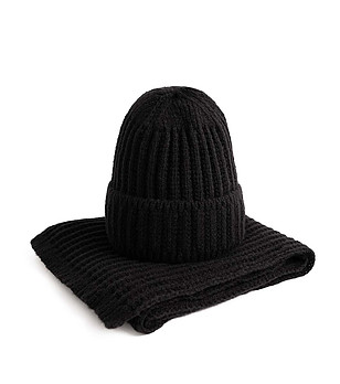 Unisex комплект от шапка и шал в черно снимка