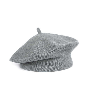 Дамска сива памучна барета снимка