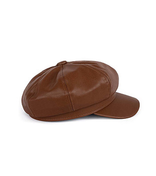 Дамски каскет в кафяво снимка