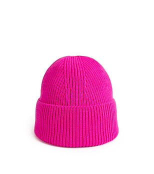 Цикламена детска шапка от мерино снимка