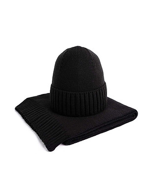 Унисекс черен комплект от шапка и шал снимка