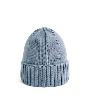 Светлосиня унисекс шапка снимка