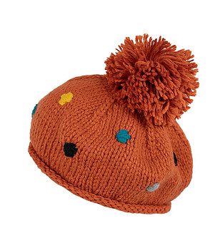 Дамска шапка в цвят брик снимка