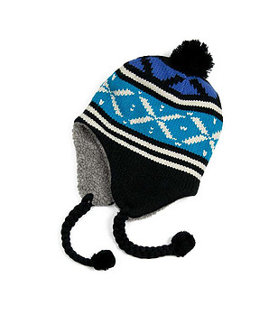 Зимна шапка ушанка в черно и синьо снимка
