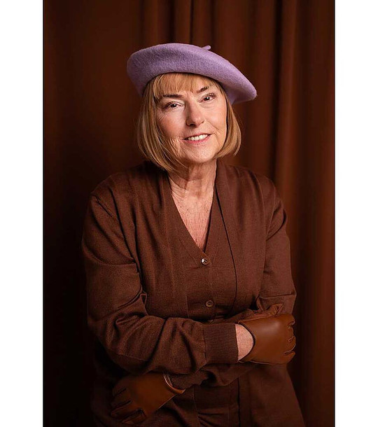 Лилава unisex вълнена барета снимка