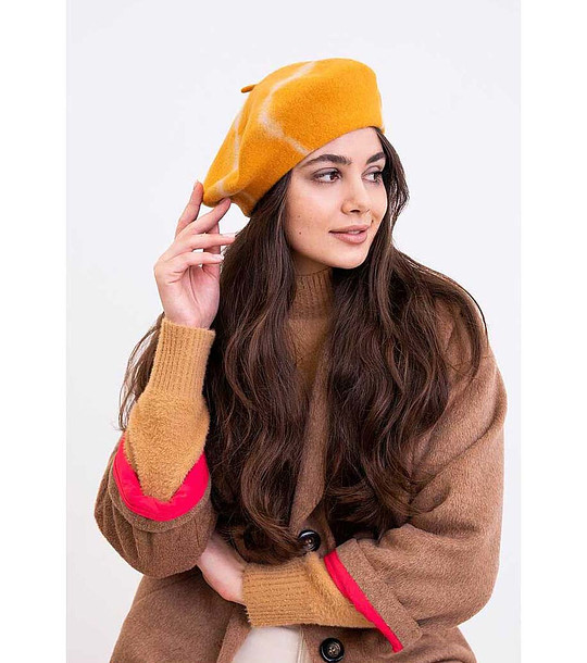 Дамска вълнена барета в цвят горчица и бежово снимка