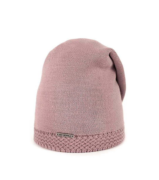 Дамска шапка в цвят пепел от рози снимка