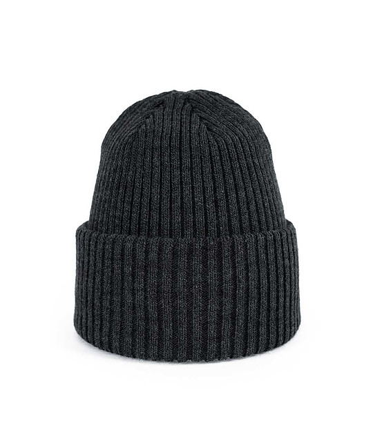 Детска шапка в цвят графит снимка