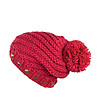 Червена дамска зимна шапка с декорации-1 снимка