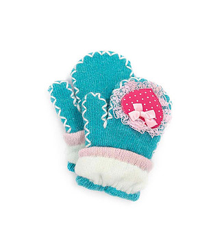 Сини детски ръкавици с дантела и панделка Serduszko снимка
