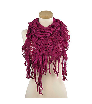 Дамски шал в цвят малина с ефектен дизайн снимка