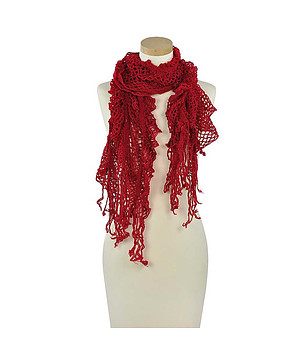 Червен дамски ажурен шал снимка