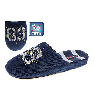 Детски чехли в син цвят с надпис 83 снимка