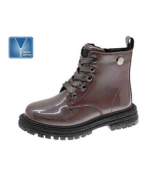 Детски боти в розово снимка