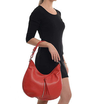 Дамска кожена чанта в червен нюанс Nina снимка