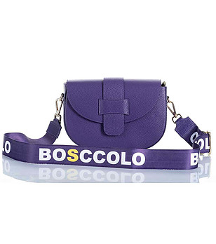 Лилава кожена дамска чанта снимка