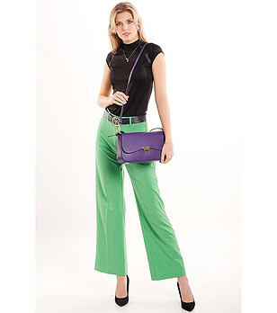 Дамска кожена лилава чанта снимка