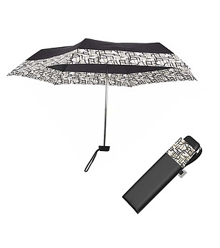 Лек и компактен чадър в черно с кант с принт снимка