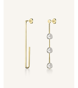 Златисти дамски висящи обеци снимка