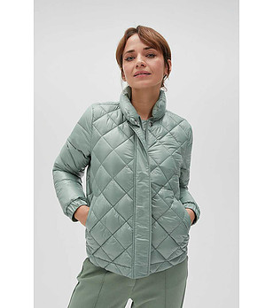 Дамско капитонирано яке в цвят маслина снимка