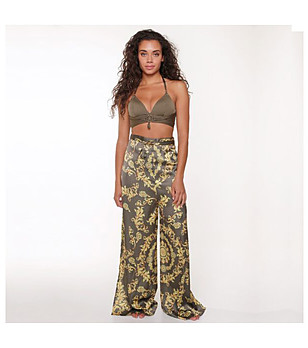 Многофункционално парео в зелено с принт в златисто снимка