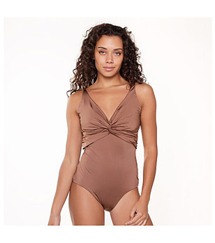 Кафяв цял бански снимка