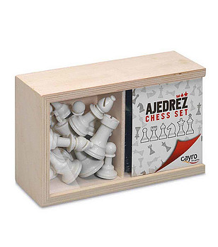 Фигури за шах №4 в дървена кутия снимка