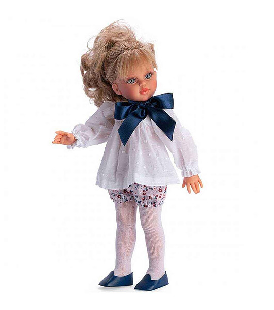 Кукла Сабрина, с цветни къси панталони и бяла блуза снимка