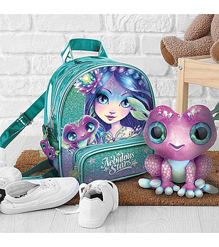 Мини раничка Ненуфия снимка