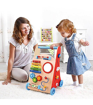 Бебешка проходилка с активности снимка