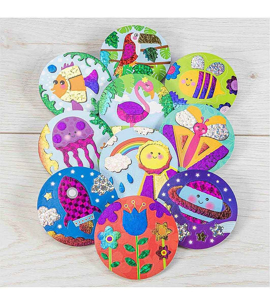 Направи сам забавни значки с блестящо фолио снимка