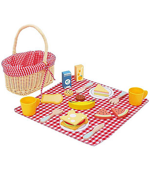 Кошница за пикник с аксесоари снимка